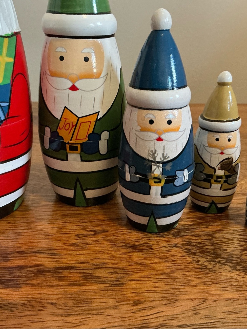 Set Of 5 Wooden Santa Claus Nesting Doll Figurine Set Holiday Decor Multicolor - Picture 2 of 13